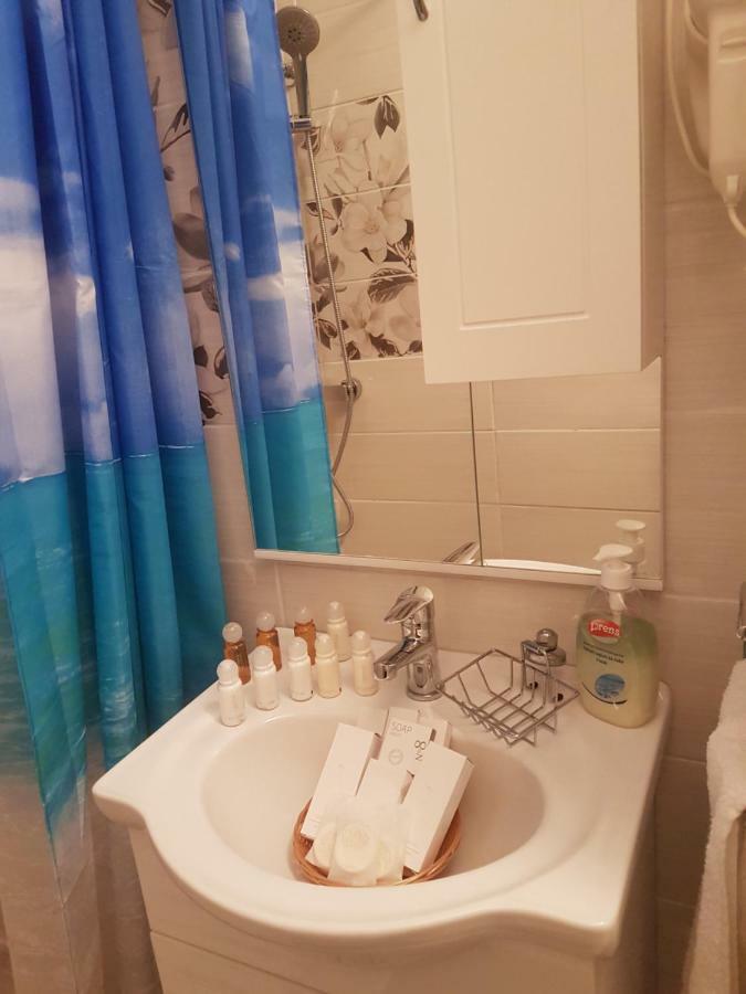 Studio Apartman Via Шибеник Экстерьер фото